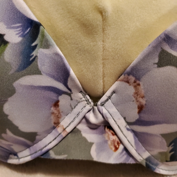 โฌ๏ธ YMI Intimates push up bra 38B - Picture 3 of 8